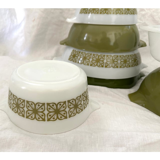 Vintage Pyrex "Verde Green & Verde Square Flowers" Mixing Bowls - Set of 9 For Sale - Image 10 of 10