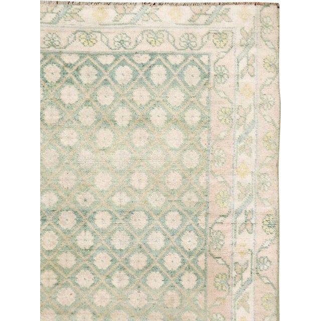 Rustic Galerie Shabab Collection Mid-20th Century Indian Cotton Agra Rug For Sale - Image 3 of 9