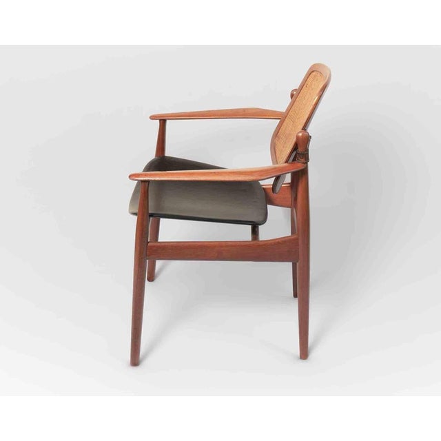 Arne Vodder Danish Model 186 Armchair in Teak and Leather by Arne Vodder, 1950s For Sale - Image 4 of 8