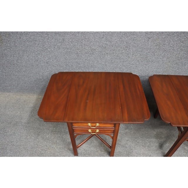 Henkel Harris Virginia Galleries Mahogany Pembroke Drop Leaf End Tables – Pair For Sale - Image 14 of 14