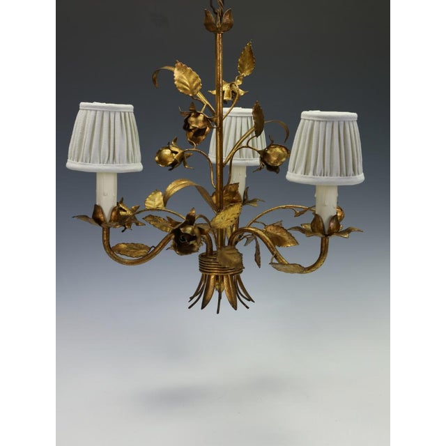 Mid-Century Modern Hans Kögl Hollywood Regency Gilt Rose & Wheat Five-Arm Chandelier, 1970s For Sale - Image 3 of 15