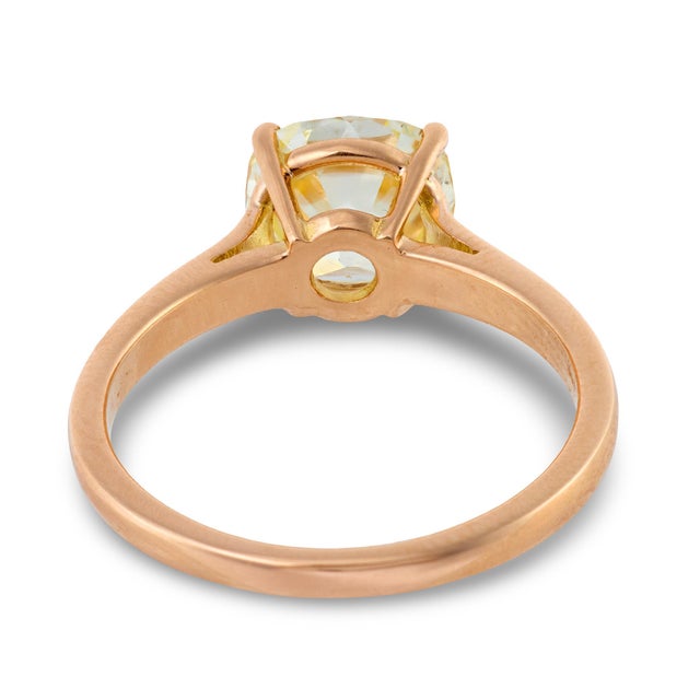 Vintage Gia 2.21 Carat Old Mine Cut Diamond 18k Gold Solitaire Engagement Ring, Size 5.75 For Sale In Los Angeles - Image 6 of 7