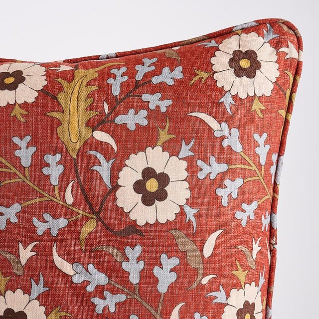 This pillow features Floralia Print with a self welt finish. Floralia Print is a delightful scrolling botanical design...