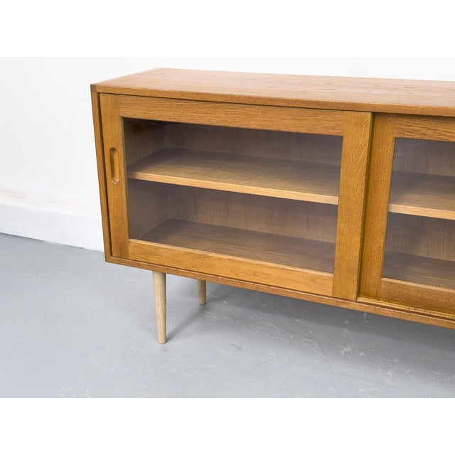 1960s Danish Oak Display Case from Brouer, 1960s For Sale - Image 5 of 18