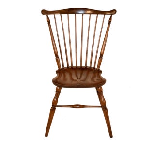 19th Century American Walnut Fan Back Windsor Chair For Sale