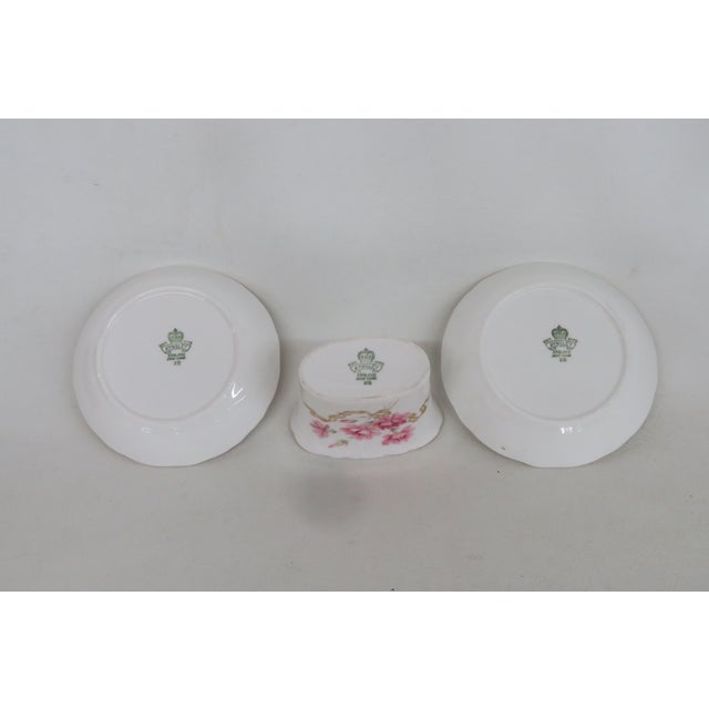 Aynsley England Bone China 3pc Boxed Set Pink Carnation Motif Gold Trim 4955b For Sale - Image 4 of 16