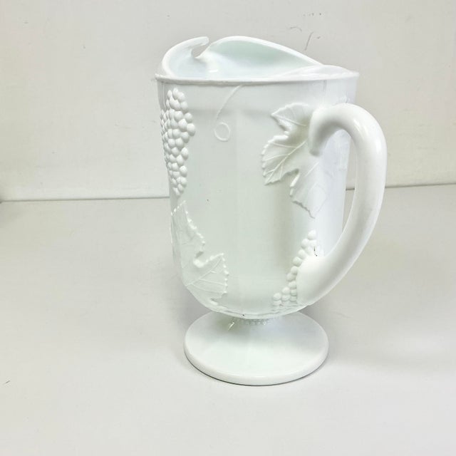 White 1970s Vintage Americana Arts & Crafts Indiana Glass Grape Milk Glass 64 Oz Pitcher For Sale - Image 8 of 14