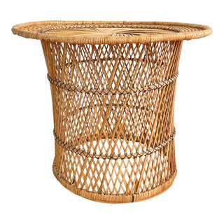 1960s Mid-Century Woven Rattan Round Side Table For Sale