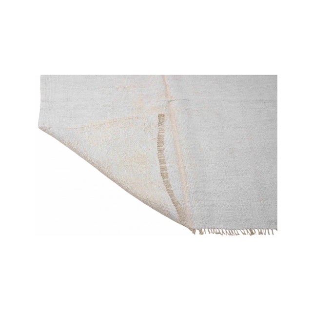 1960s Modern Vintage Hemp Kilim Rug - 4`6″ X 9`10″ Ft. For Sale - Image 5 of 5