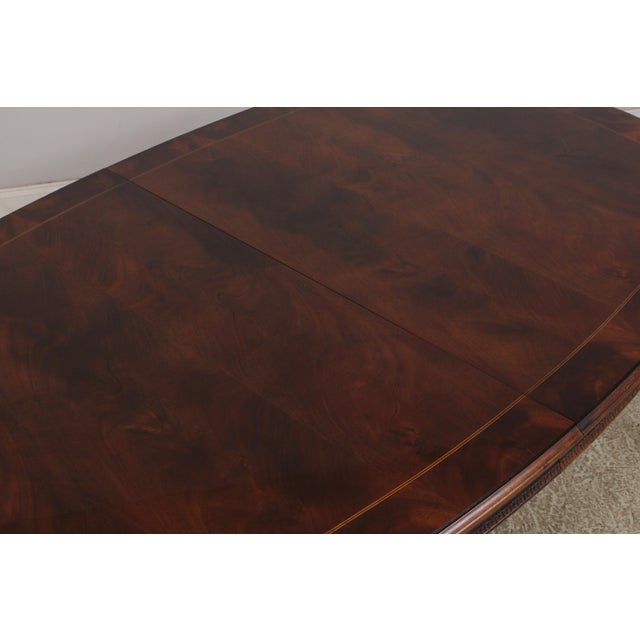 Henredon Georgian Style Mahogany Dining Room Table For Sale - Image 16 of 18