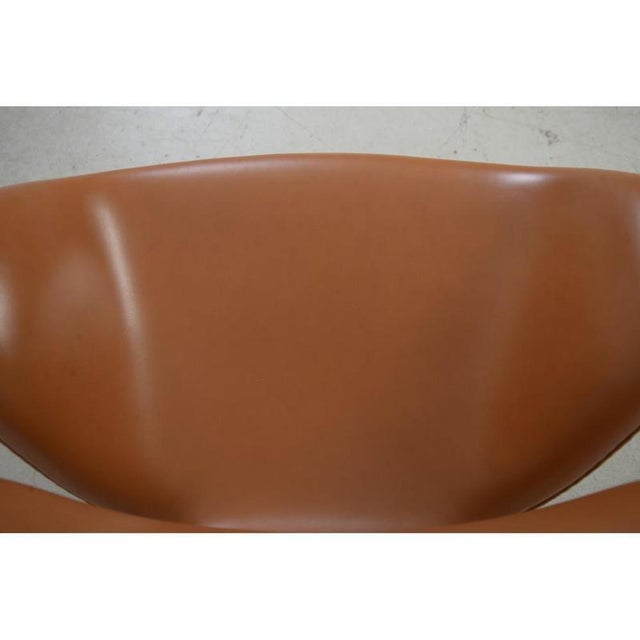 Tall Swan Chair in Cognac Leather by Arne Jacobsen, 2006 For Sale - Image 6 of 14
