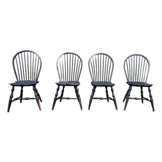 Vintage Windsor Style Black Painted Bow Back Dining Chairs by Crouse. - Set of 4 For Sale