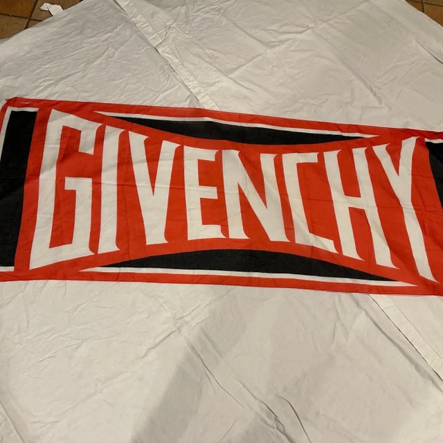 2000s Blue, Red and White Cotton Oversized Scarf by Givenchy For Sale - Image 6 of 10