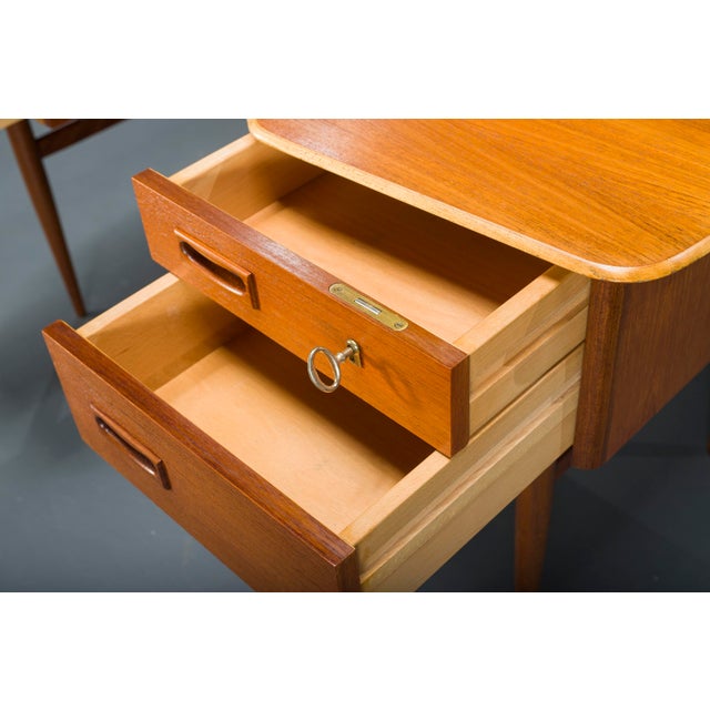 Mid-Century Teak Desk attributed to Musterring, 1960s For Sale - Image 10 of 16