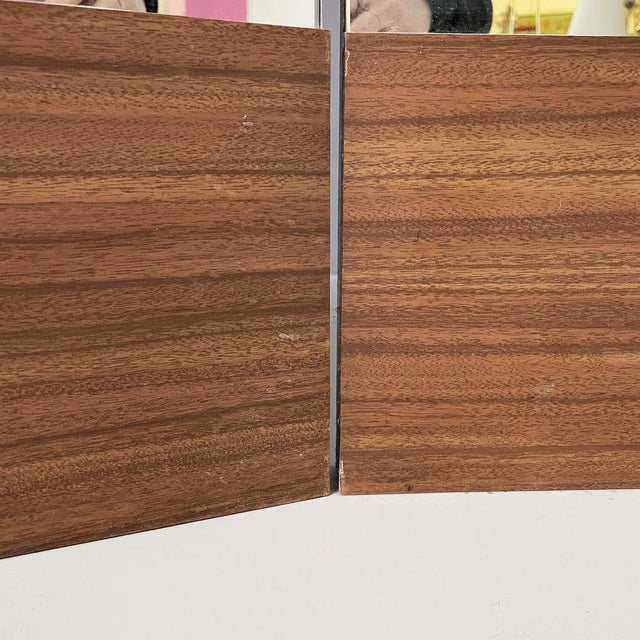 Mid-Century Modern Italian Free-Standing Mirror with Three Wooden Doors, 1960s For Sale - Image 17 of 18