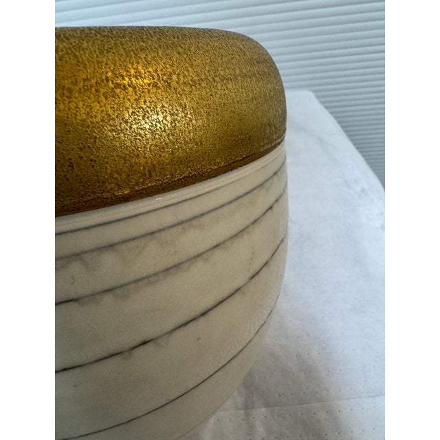 Caroline Whyman Golden Striped Vases, Set of Two For Sale - Image 9 of 12