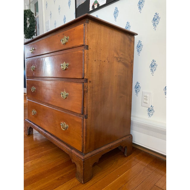 Antique Early 1800s New England Neoclassical Cherry Chest of Drawers, Likely Connecticut River Valley For Sale - Image 10 of 13