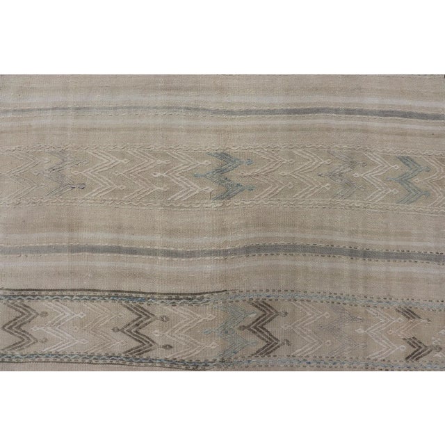 Mid 20th Century Turkish Flat-Weave Kilim With Tribal Embroideries in Taupe, Tan, Blue-Gray Color For Sale - Image 5 of 11