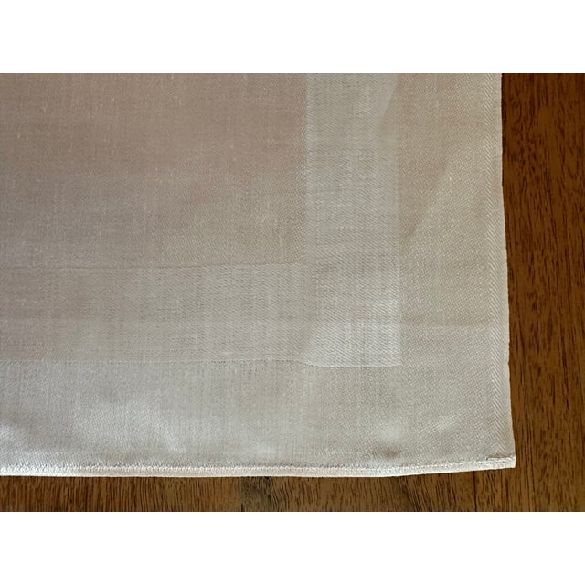 Vintage Marshall Fields Irish Linen Dinner Napkins, 18" Set of 11, Unused For Sale - Image 9 of 9