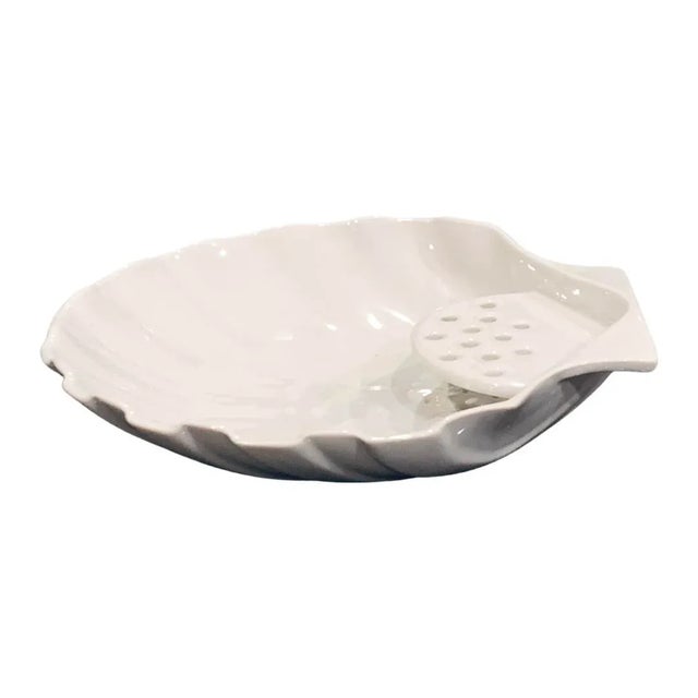 Vintage Trenton Pottery seafood serving plate, USA, circa 1930s–1940s. Designed in a sculptural clam shell form, this...