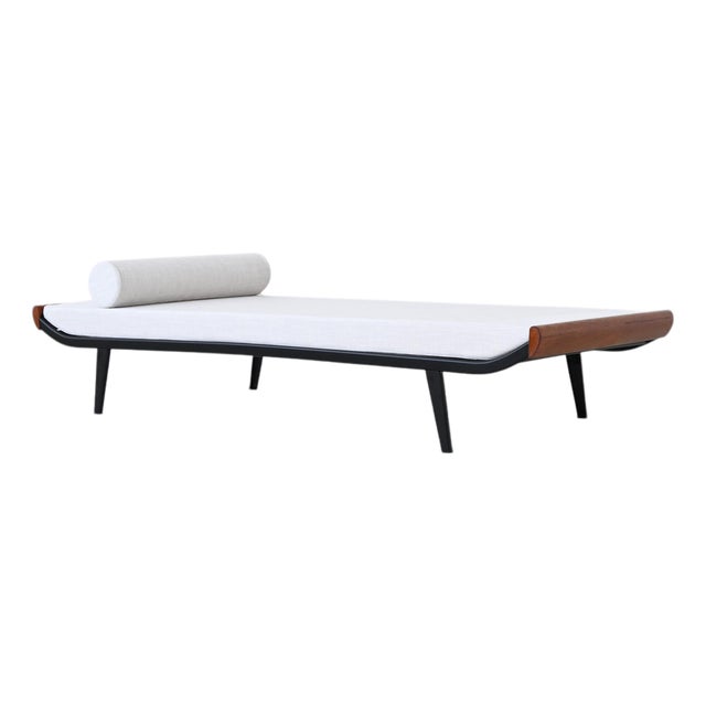 Dutch Cleopatra Daybed in White Fabric by Dick Cordemeijer for Auping, 1954 For Sale