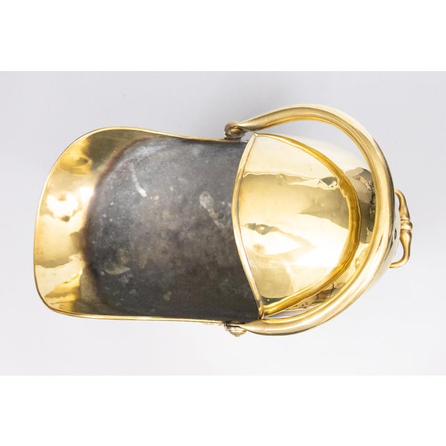 Late 19th Century Antique English Brass Helmet Fireside Coal Scuttle For Sale - Image 5 of 10