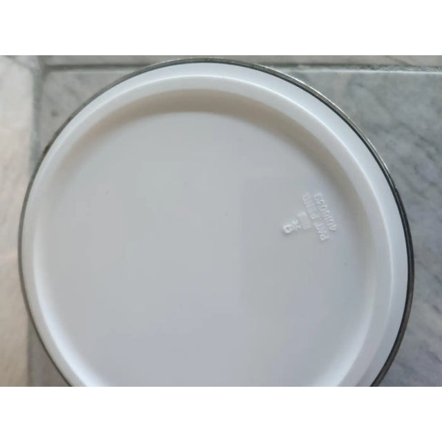 White 1960s Isamu Kenmochi Silver Ashtray Catch All Set of 2 For Sale - Image 8 of 10