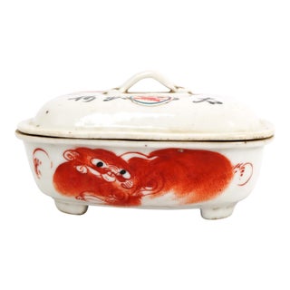 Chinese Lidded Rectangular Soap Box With Red Foo Lion Design C 1900 For Sale