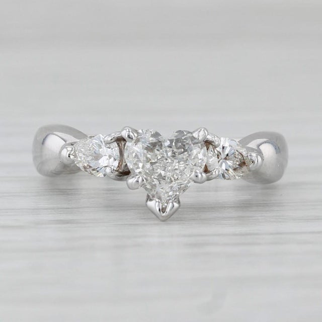 Modern 0.83ctw Diamond Heart Engagement Ring 14k White Gold Size 4.25 For Sale - Image 3 of 8