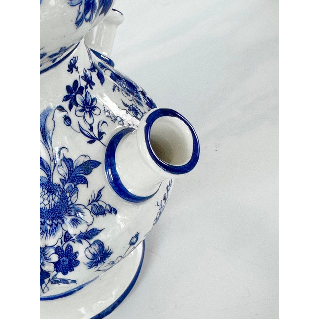 Made in Italy Mid-Century Delft Style Tulipiere For Sale - Image 9 of 13
