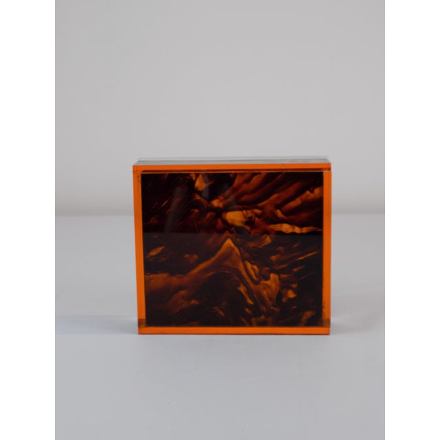 Vintage Square Box in Acrylic, 1970s For Sale - Image 4 of 12