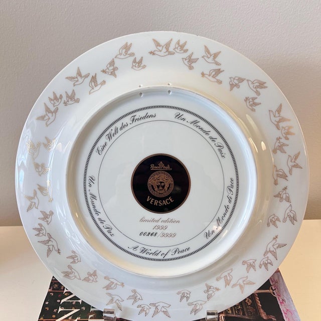 Versace x Rosenthal 1999 Christmas plate "A World of Peace" // Doves and Olive Branch Limited edition plate #268 of 9999 // original box For Sale - Image 9 of 12
