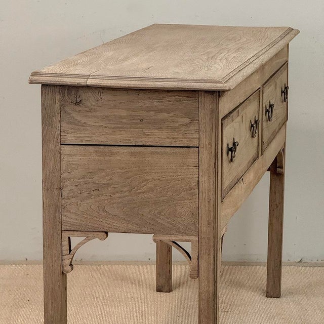 18th Century English Stripped Oak Dresser ~ Sofa Table ~ Console For Sale - Image 10 of 17