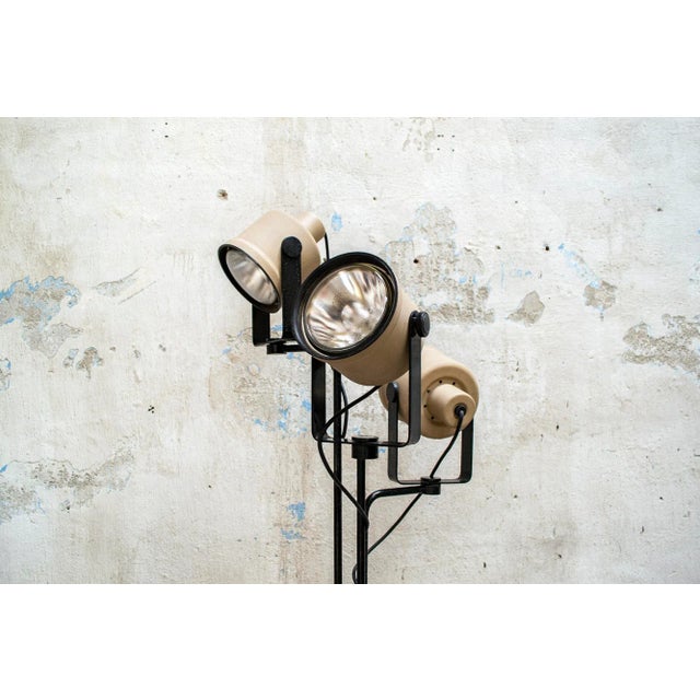 P433 3-Light Floor Lamp by Brusasco & Torretta for Luci Italia, 1970s For Sale - Image 3 of 10