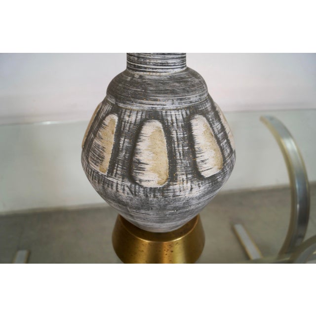 Slate Gray 1960’s Mid-Century Modern Brutalist Ceramic & Brass Table Lamp For Sale - Image 8 of 12