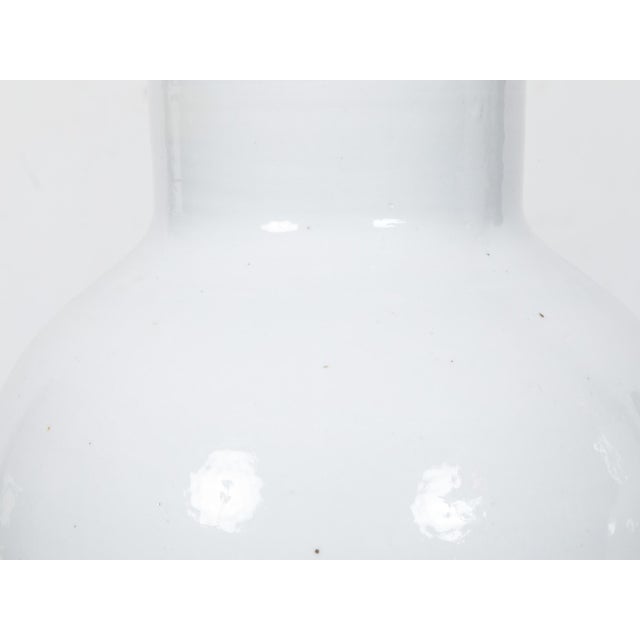 Pair of Asian Porcelain Ginger Jars Table Lamps - USA Wired For Sale In Atlanta - Image 6 of 9