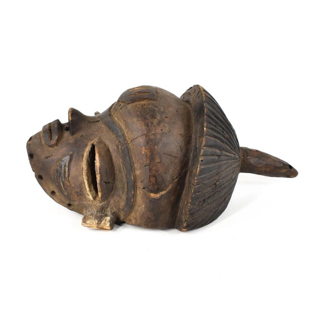 Early 20th Century Pende Wood Mask For Sale - Image 4 of 7