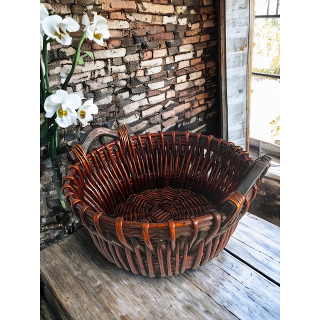 Farmhouse Antique Wicket Basket For Sale - Image 3 of 12