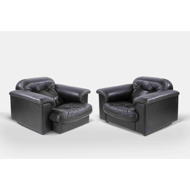 Pair of vintage adjustable De Sede Black Leather Armchairs DS-110. Original upholstery, in very good condition. This piece...