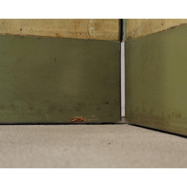 English Chinoiserie Decorated Flora and Fauna Folding Screen For Sale - Image 16 of 18