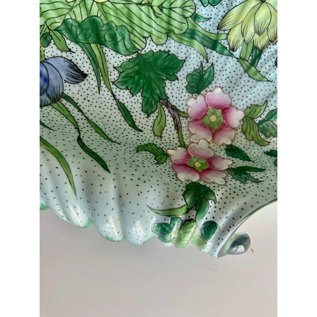 Porcelaine de Paris Porcelaine De Paris Clam Shell Bowl For Sale - Image 4 of 13