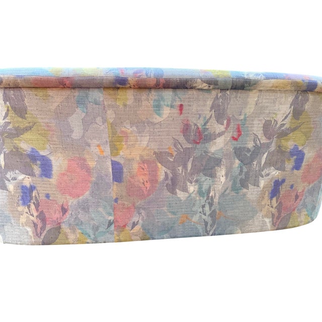 Gray 1990 Postmodern Kagan Style Biomorphic Kidney Bean Shaped Curved Platform Carson’s Sofa For Sale - Image 8 of 12