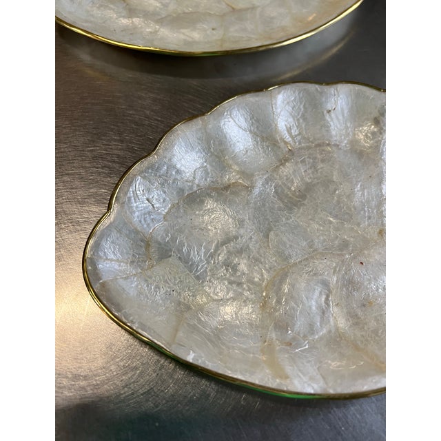 1970s 1970s Mother of Pearl Pair of Shell Design Plates For Sale - Image 5 of 9