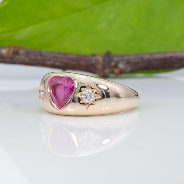 Pink Sapphire Ring With Natural Diamonds: Solid 14k Gold, Heart Shaped 7x6.8mm, Size 6.75 For Sale In Columbus - Image 6 of 9
