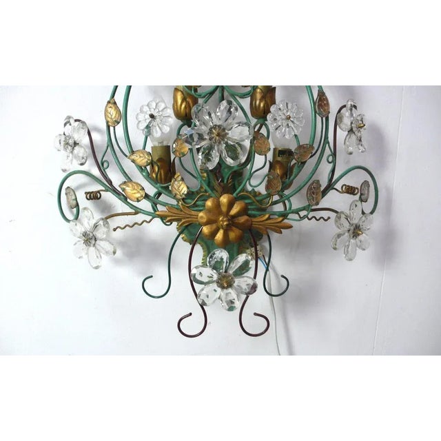 Hollywood Regency Large Italian Florentine Style Wall Sconce in Green Metal with Crystal Flowers, 1960s For Sale - Image 3 of 5