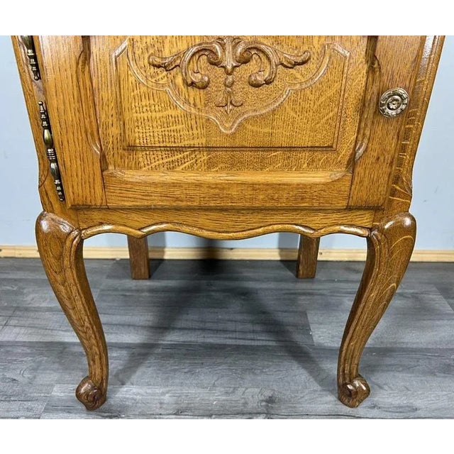 Vintage French Louis Style Oak Nightstands, Set of 2 For Sale - Image 5 of 12