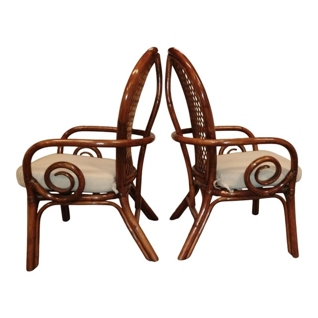 Beautiful Classic Bamboo Bentwood Dining set Comes with 54 inch Glass top and 6 cushioned chairs