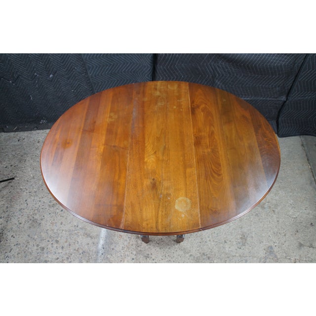 Brown Antique William & Mary Style Oak Oval Drop Leaf Gateleg Side Table For Sale - Image 8 of 12