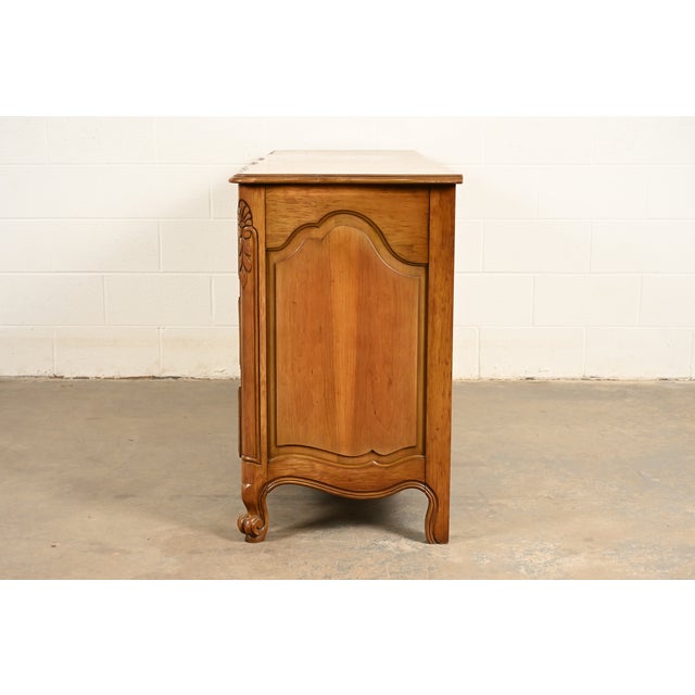 French Provincial Louis XV Carved Fruitwood Triple Dresser by Fancher Furniture, Circa 1960s For Sale - Image 14 of 16