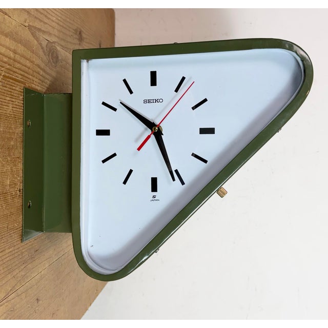 Green Vintage Green Ships Double-Sided Wall Clock from SEIKO, 1970s For Sale - Image 8 of 18